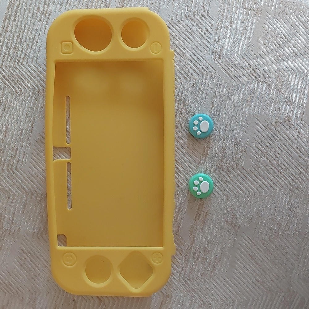 Nintendo Switch Lite case & switch covers